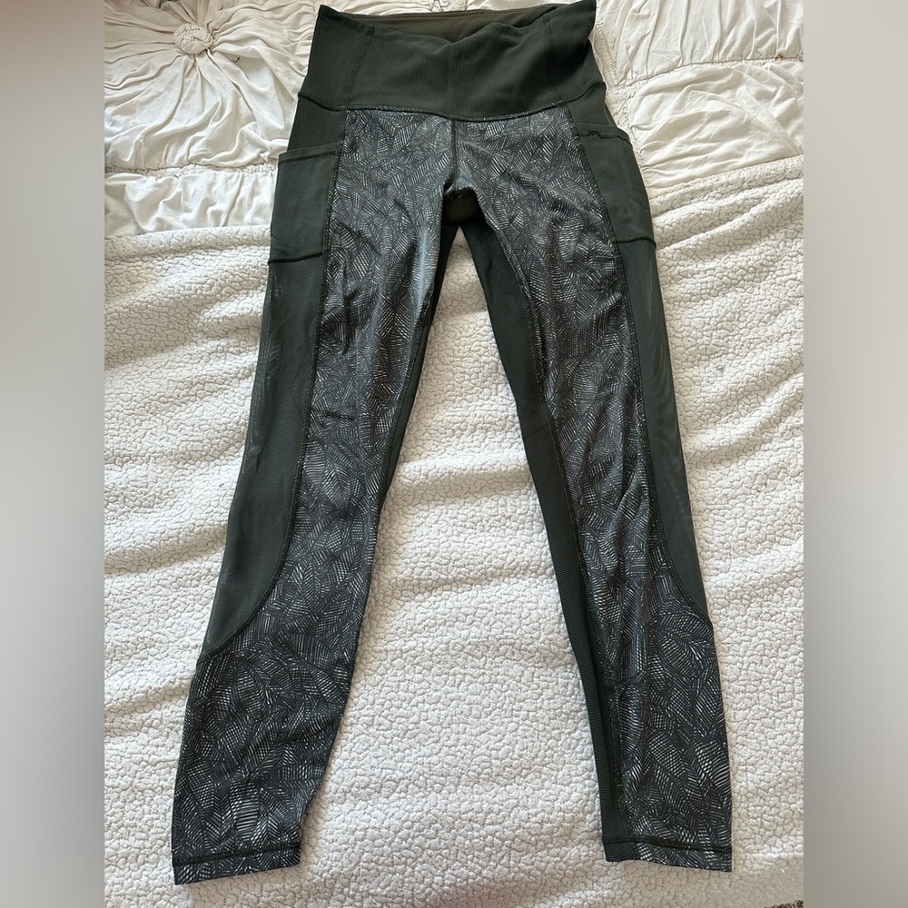 Lululemon mesh green leggings